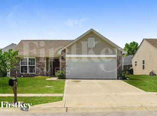 601 Cross Wind Dr, Greenwood, IN 46143