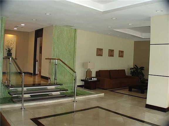 4th image of 5775 Collins Ave APT 801