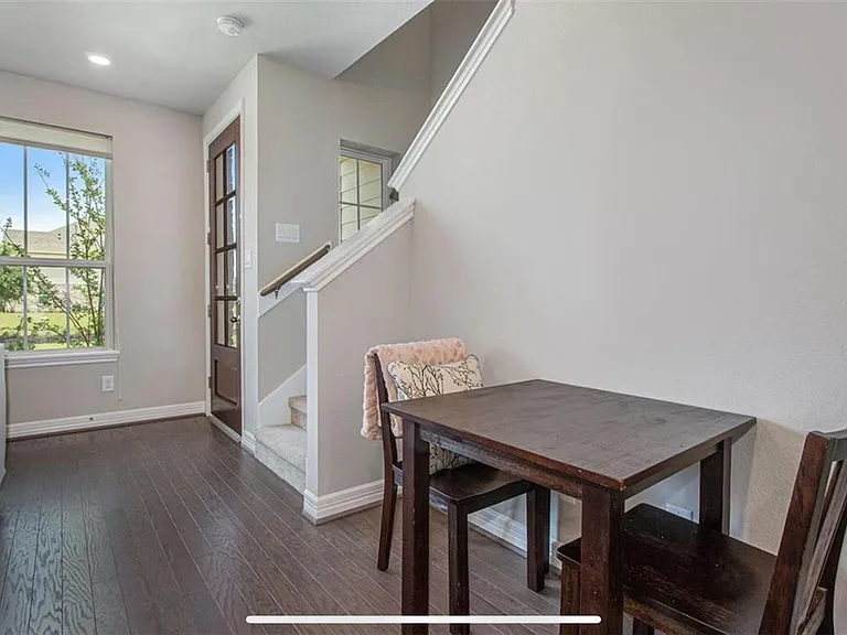 18225 Crystal Knoll Dr — Photo 4