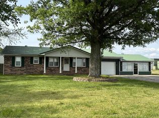 16127 N Outer Rd, Dexter, MO 63841