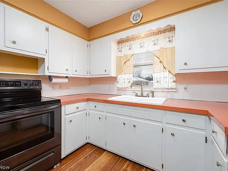 3 bed, 1456 sqft, $900 — Photo 4