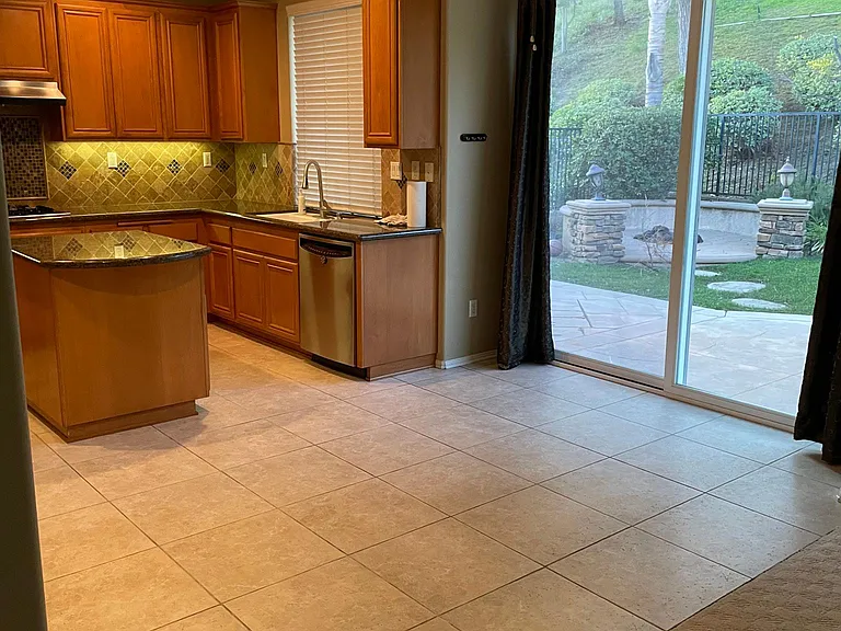 11335 Modena Ln — Photo 7