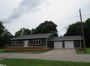 102 N Market St, Rock Falls, IA 50467