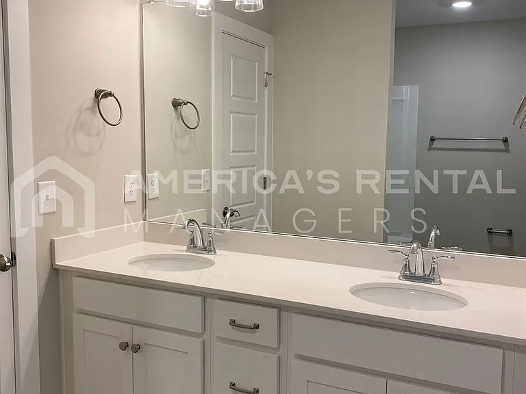 224 Creek Run Way — Photo 8