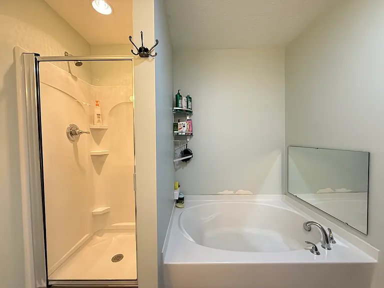 899 Briarstone Dr — Photo 6