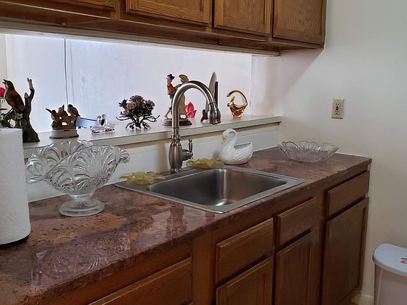 3rd image of 1221 Vyse Ave #2