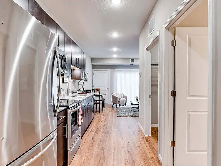 Circle Pines, MN Lexington Lofts | Ivy | Kitchen