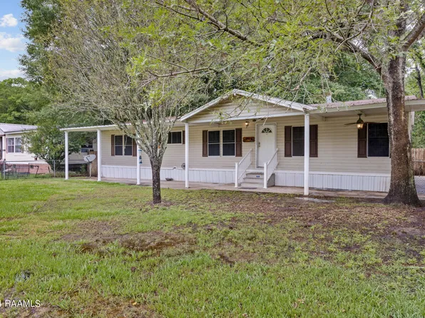 1092 W Camp Bon Temps Rd #W, Breaux Bridge, LA 70517