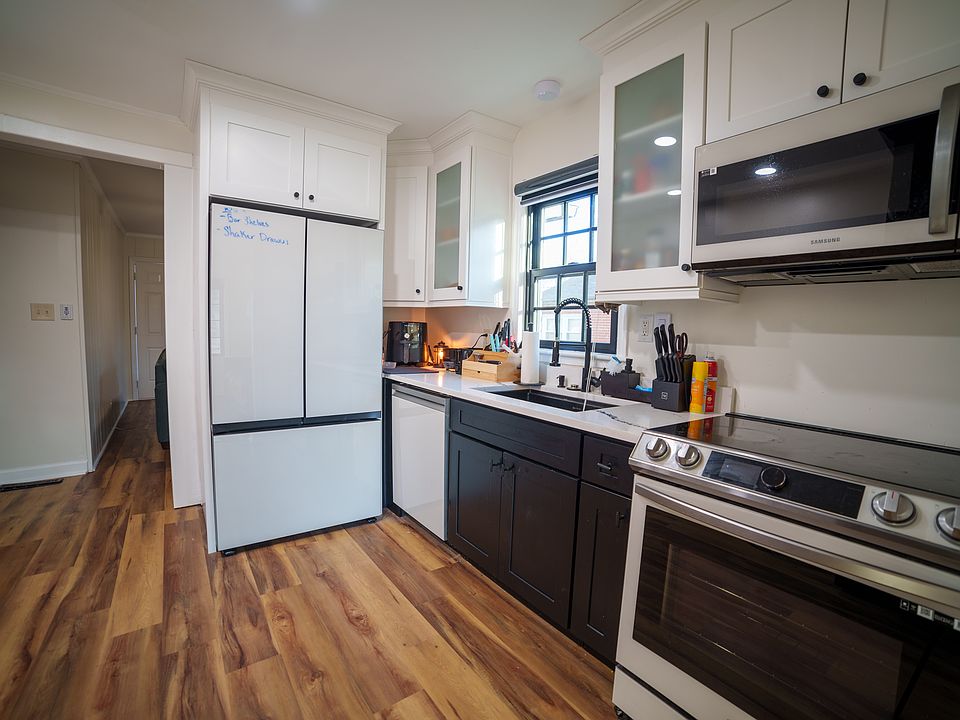 1st image of 4220 Blackwood Ave
