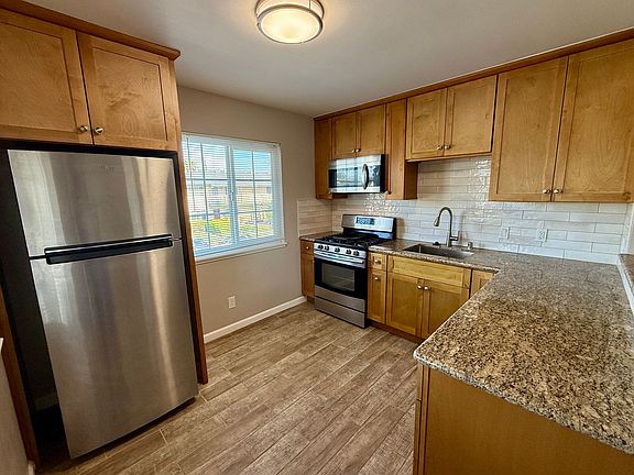4th image of 2870 Joseph Ave APT 3