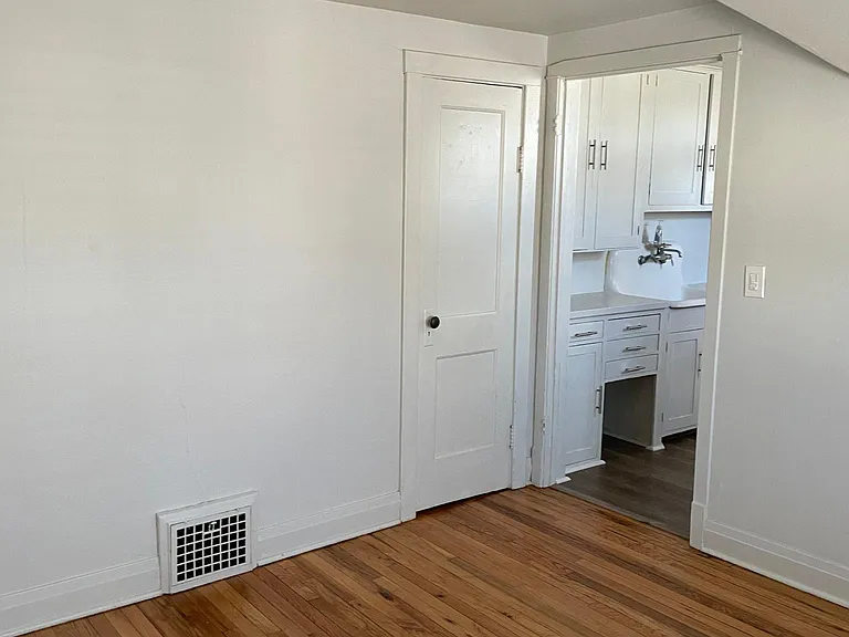 130 Jackson St #3 — Photo 17