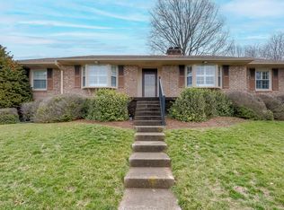 201 Southpoint Dr, Lexington, KY 40515