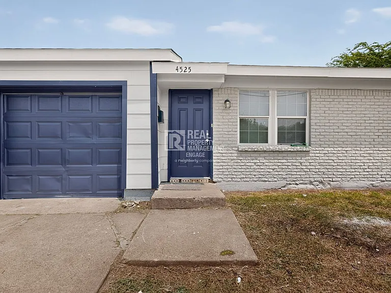 4525 Hunter St — Photo 6