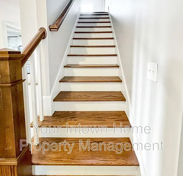 2695 Sharondale Dr NE — Photo 28