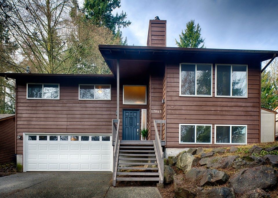 1st image of 17865 28th Ave NE