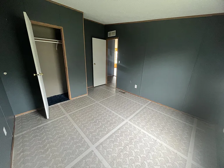 140 Thor Ln — Photo 12