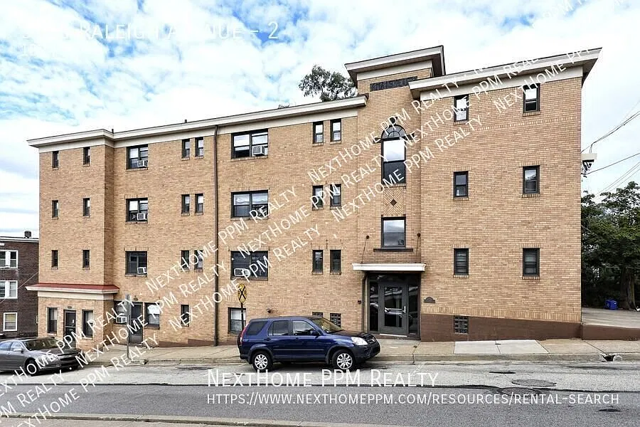 Dormont 1 Bedroom | Heat Included | Steps from the T | Laundry & Storage 1/1/27 — Photo 3