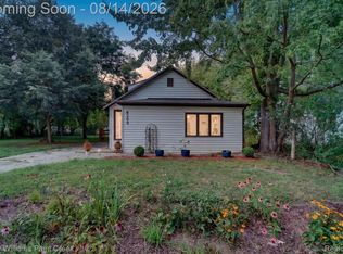 6089 Hardy Ave, East Lansing, MI 48823