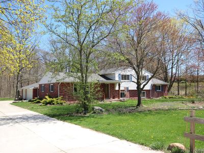 64050 Limerick Ln, Washington, MI, 48095