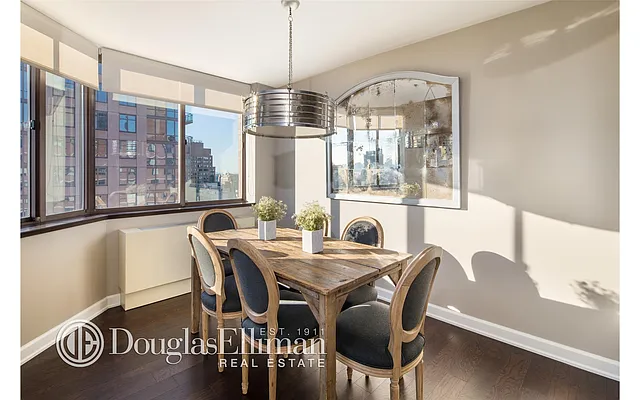 Rented by Douglas Elliman | media 21