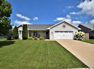 2164 Ryan Rd, De Pere, WI 54115