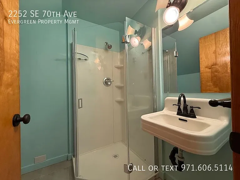 2252 SE 70th Ave — Photo 28