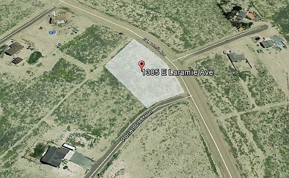 3rd image of 1385 E Laramie Ave