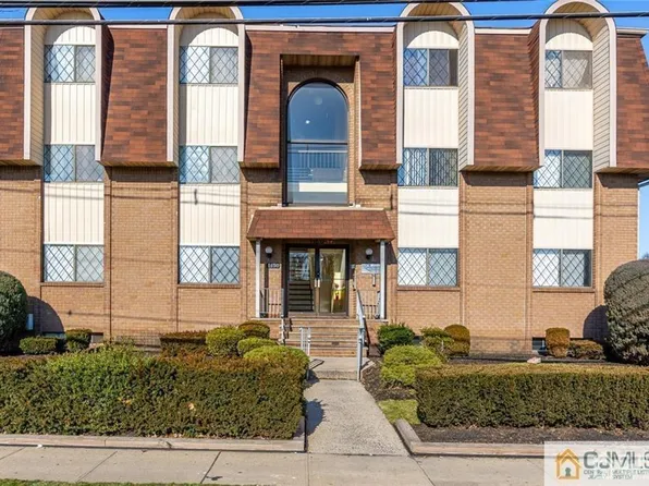 1150 W Saint George Ave #C08, Linden, NJ 07036