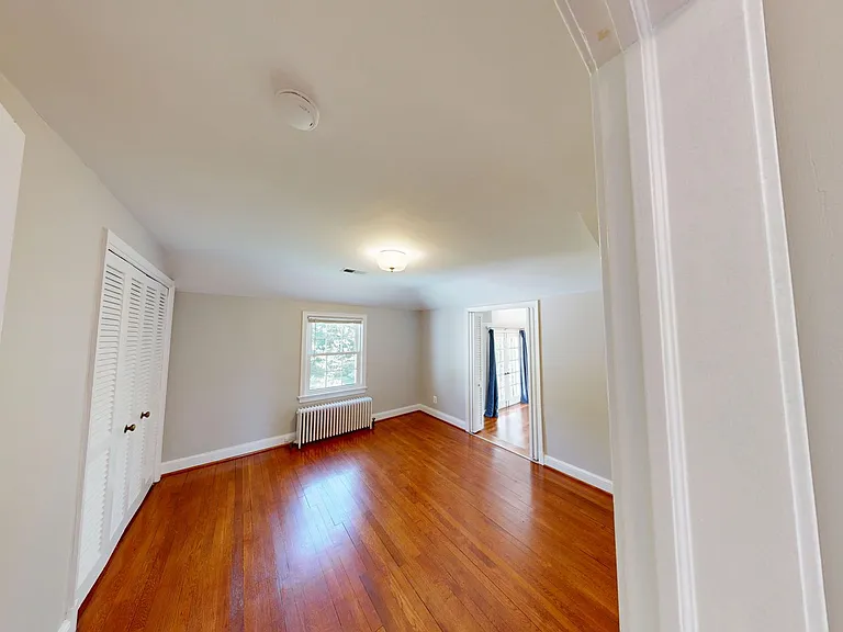 7309 River Rd — Photo 20