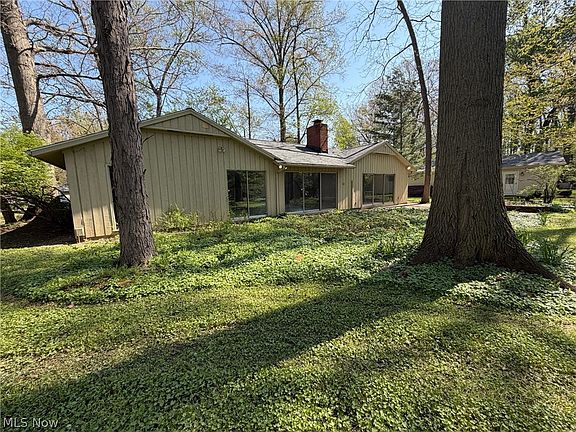 5th image of 5896 Mills Creek Ln
