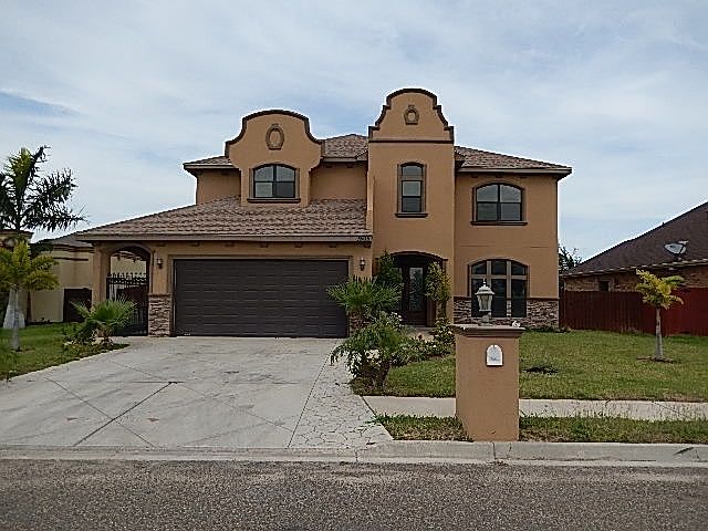 1st image of 1505 Las Brisas Dr