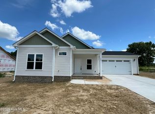 102 Sagewood Dr, Dudley, NC 28333