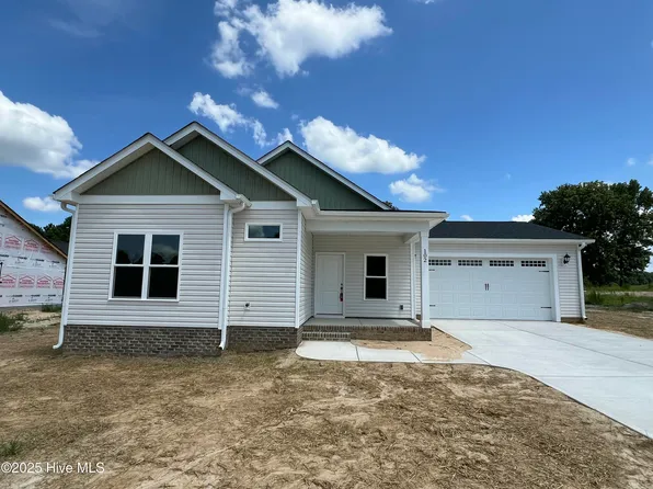 102 Sagewood Drive, Dudley, NC 28333