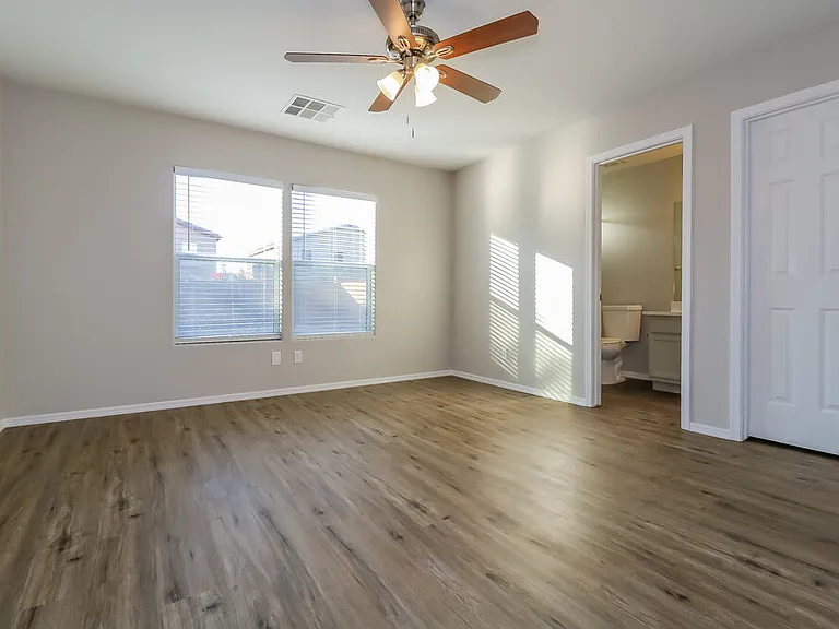 25213 W Cranston Pl — Photo 5