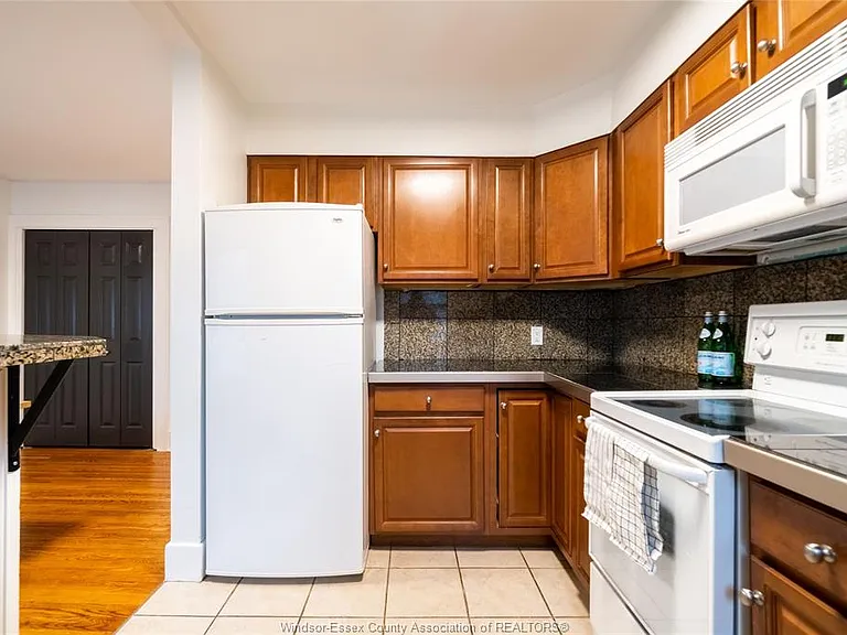 269 Randolph Pl #4 — Photo 9