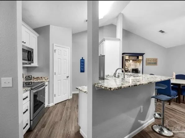 8464 Kipling St APT D, Pensacola, FL 32514