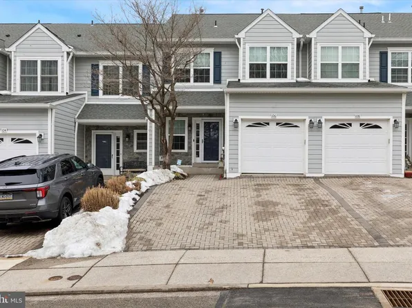 106 Donna Dr, Plymouth Meeting, PA 19462