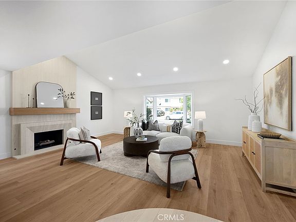 5th image of 324 Swanee Ave