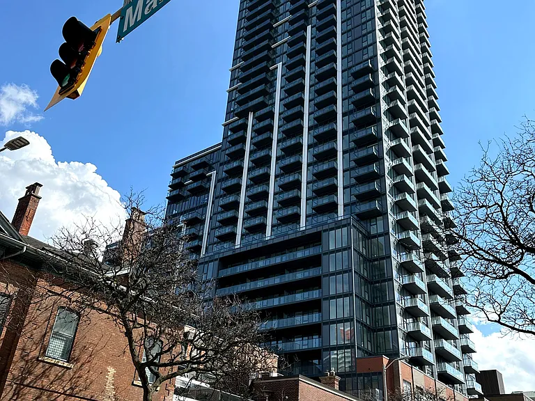 75 James St S #411 — Photo 2