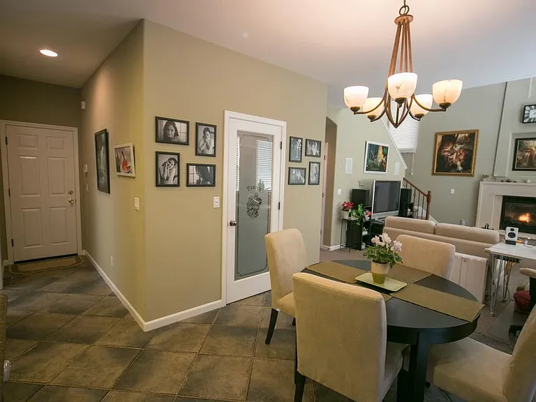 Alberton Cir — Photo 8