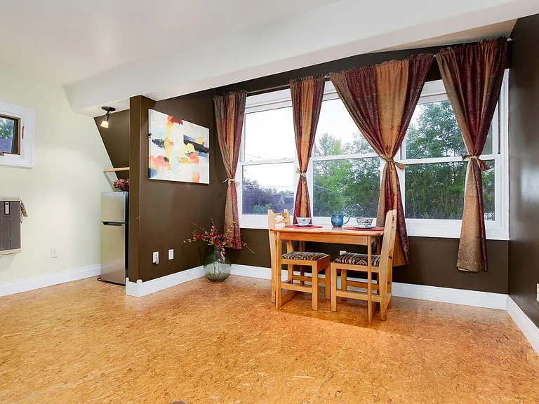 708 Grant Ave — Photo 28