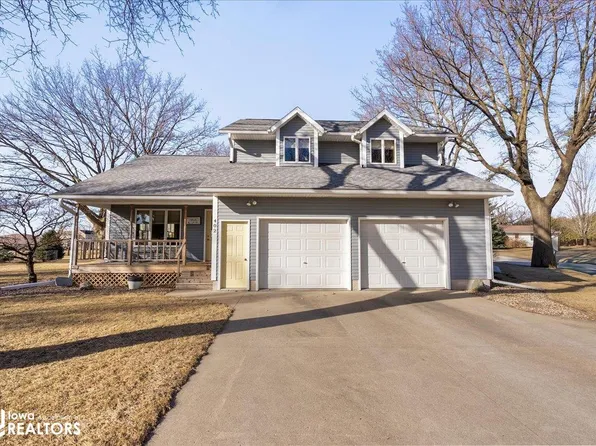 402 12th St, Eldora, IA 50627