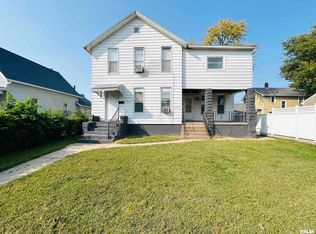 708 7th Ave S, Clinton, IA 52732