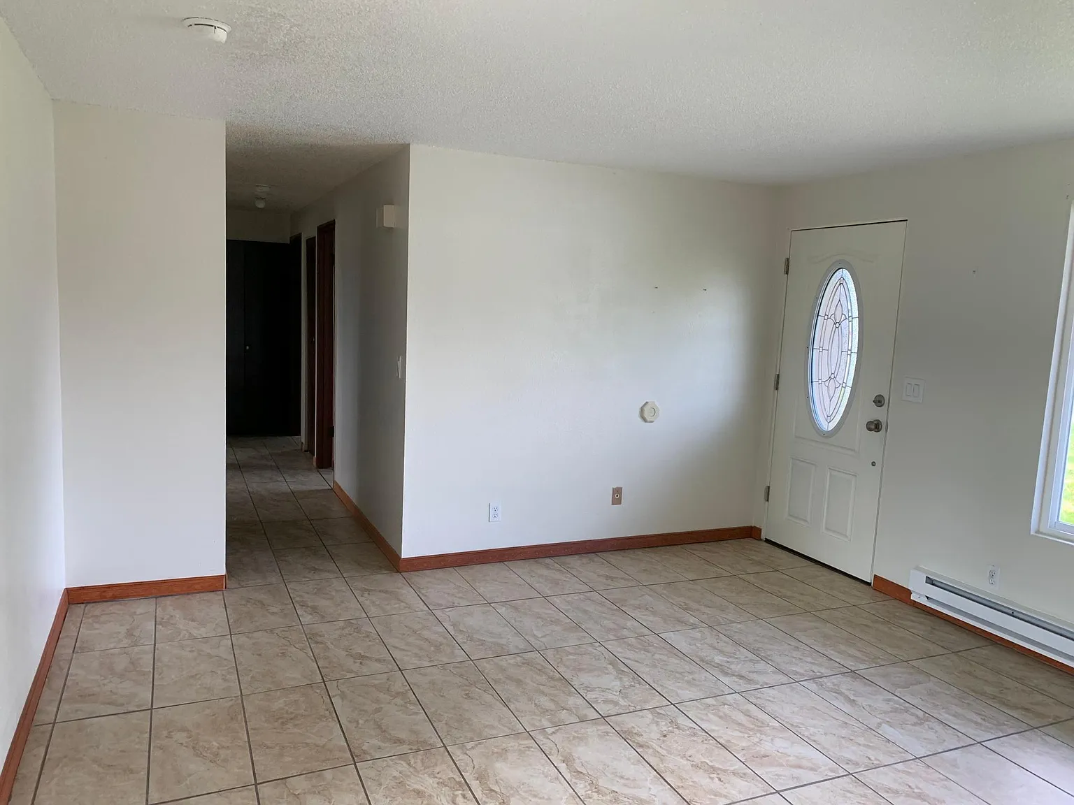4035 Bartlett Dr — Photo 2