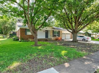 204 W Avenue K, Midlothian, TX 76065