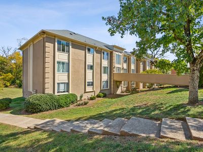 4487 Post Pl APT 108, Nashville, TN, 37205