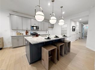 1533 Waltham Ln, Newport News, VA 23608