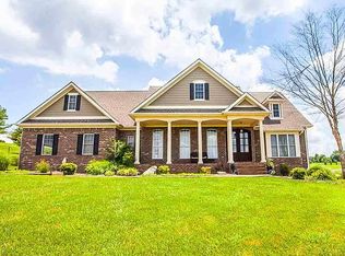 155 Stone Trace Dr, Alvaton, KY 42122