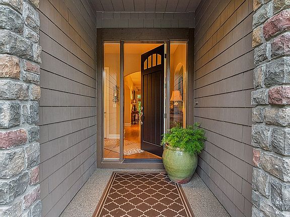 3rd image of 14404 NE 27th Ave