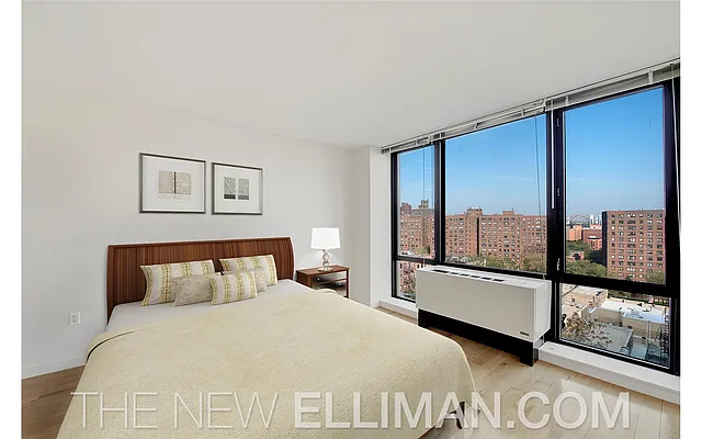 Sold by Douglas Elliman | media 16